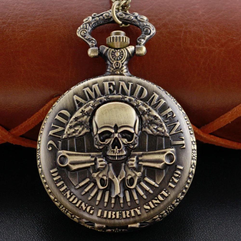 

New Double Gun Skull Vintage Quartz Pocket Watch Vintage Fashion Charm Silver Bag Fob Watch Necklace Pendant with Chain Gift