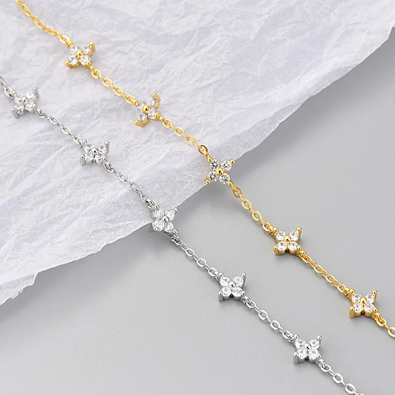 Light Luxury Four Leaf Flower Zircon Bracelet for Women 2025 New Fashion Rhinestone Bracelets Girls Party Jewelry Gifts