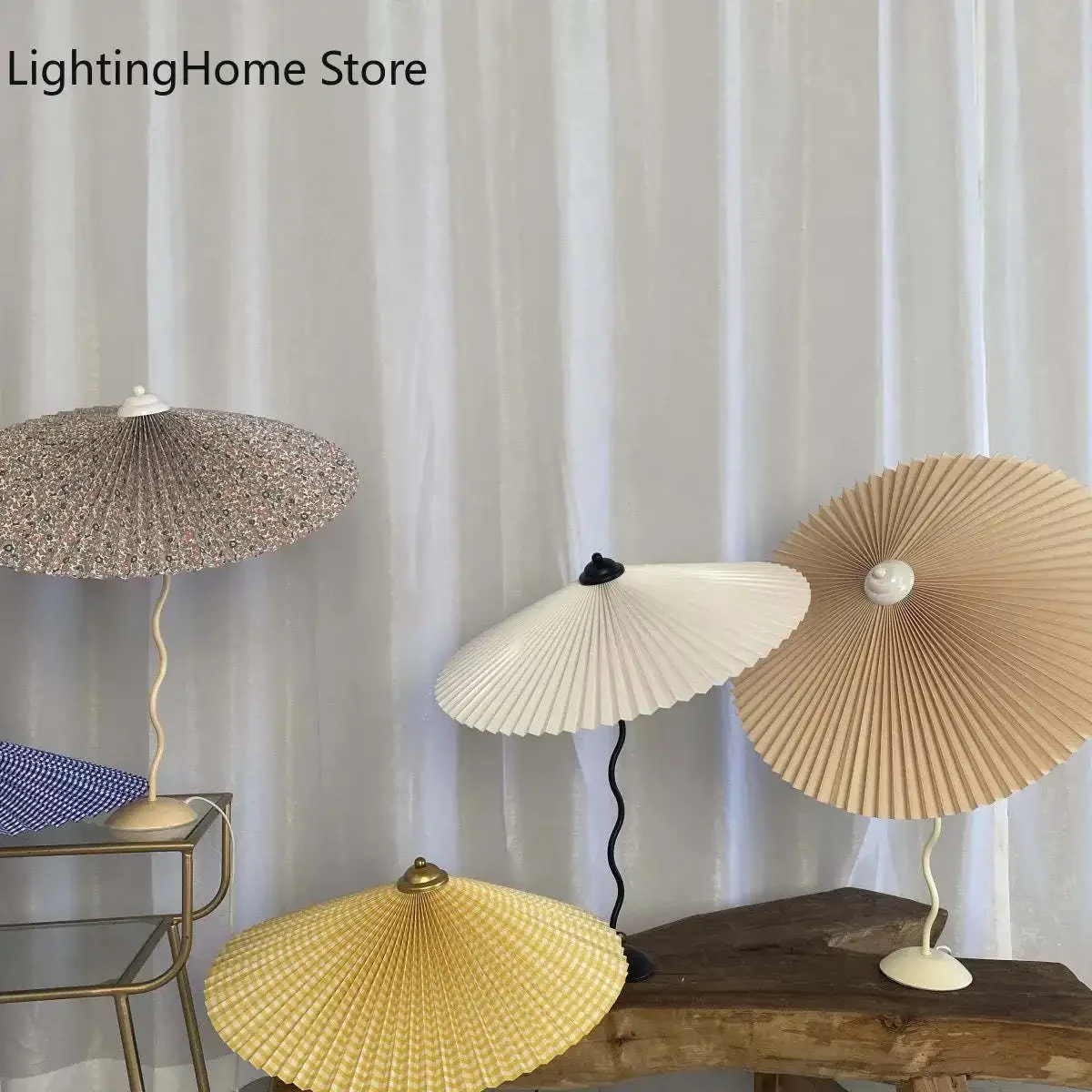 Table Lamp ins Retro Pleated Umbrella Nordic Medieval Korean Master Bedroom Bedside Lamp Swing Iron Art table lamp