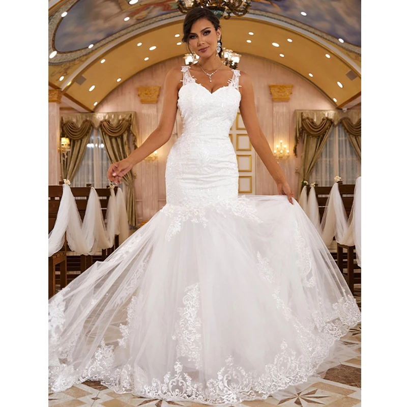 Рисунок 4 - Женское кружевное платье-Русалка с открытой спиной