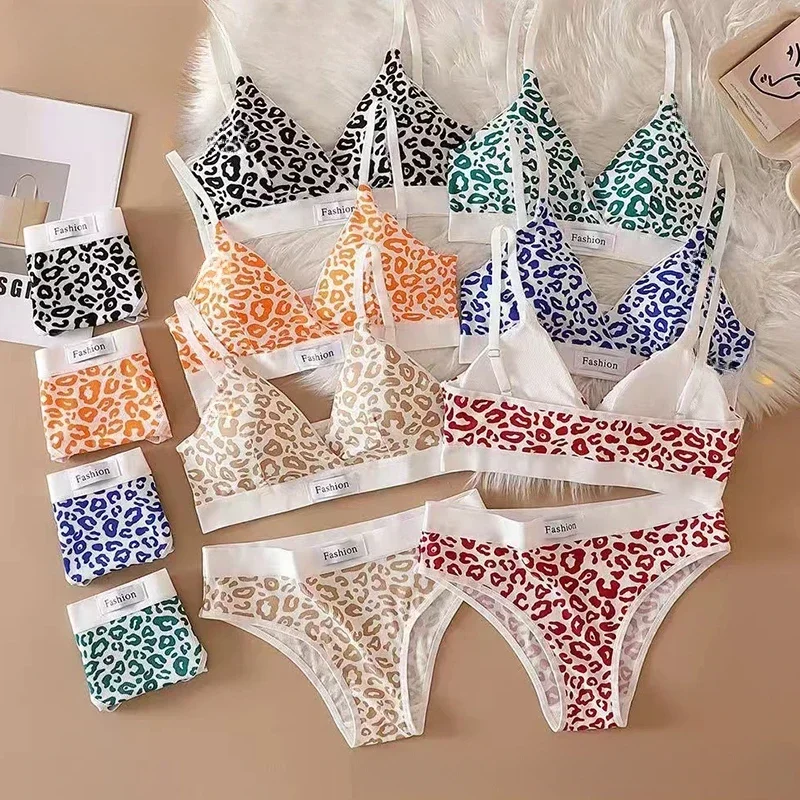 

Simple Fashion Summer New Women's Leopard Print Traceless and Steel Rim Bra Adjustable Shoulder Strap Back Women's Underwear Set
