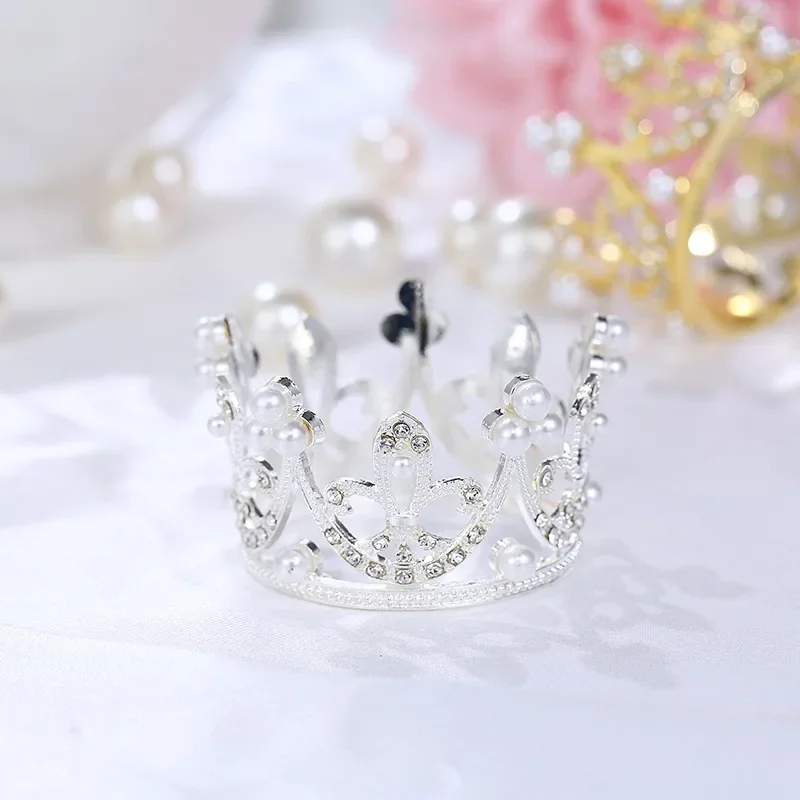 Cake Topper Cake Toppers Cake Decorations Birthday Party Supplies Party Decorations Creative Mini Crown Cake Topper Metal Pearl Happy Birthday Toppers Wedding&Engagement Decor Sweet 16 Party Decorations