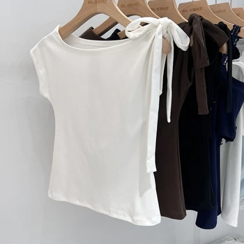 2025 مثير موضة سليم صالح تيز المحاصيل الأعلى الصيف المرأة التي شيرت العصرية شارع العليا بلون ربطة القوس فيونكة غير المتماثلة الكتف تي شيرت