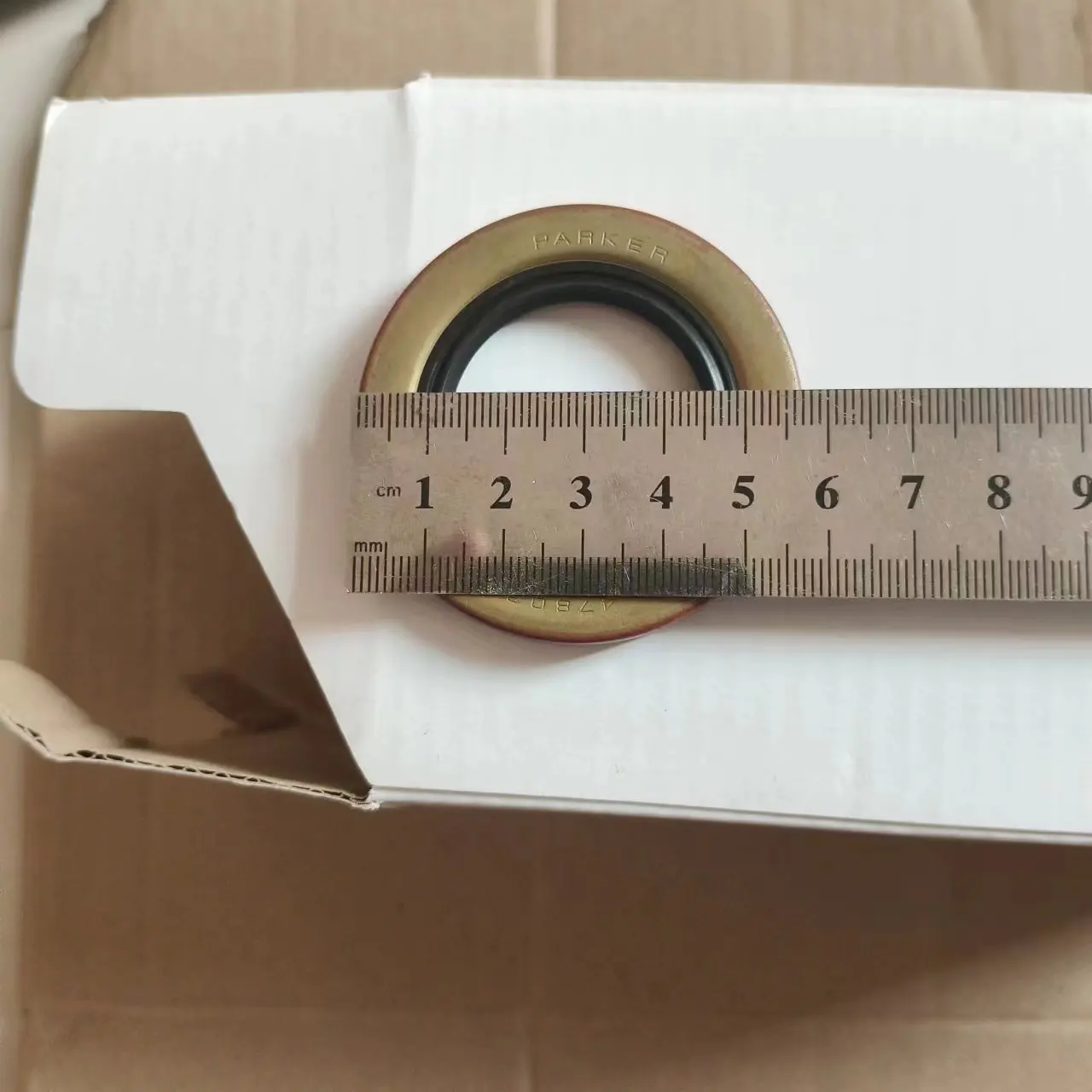 Rubber Seal Ring New Genuine 478035 parker outer skeleton oil seal ring 35.5-57.1-6.5
