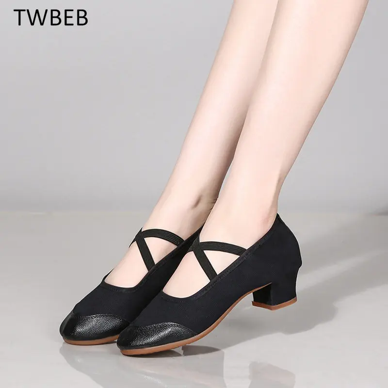 

Ladies Salsa Jazz Shoe Women Dance Shoes Practice Soft Sole Latin Modern Dancing Shoes for Girls Female Square Ballroom Sneakers