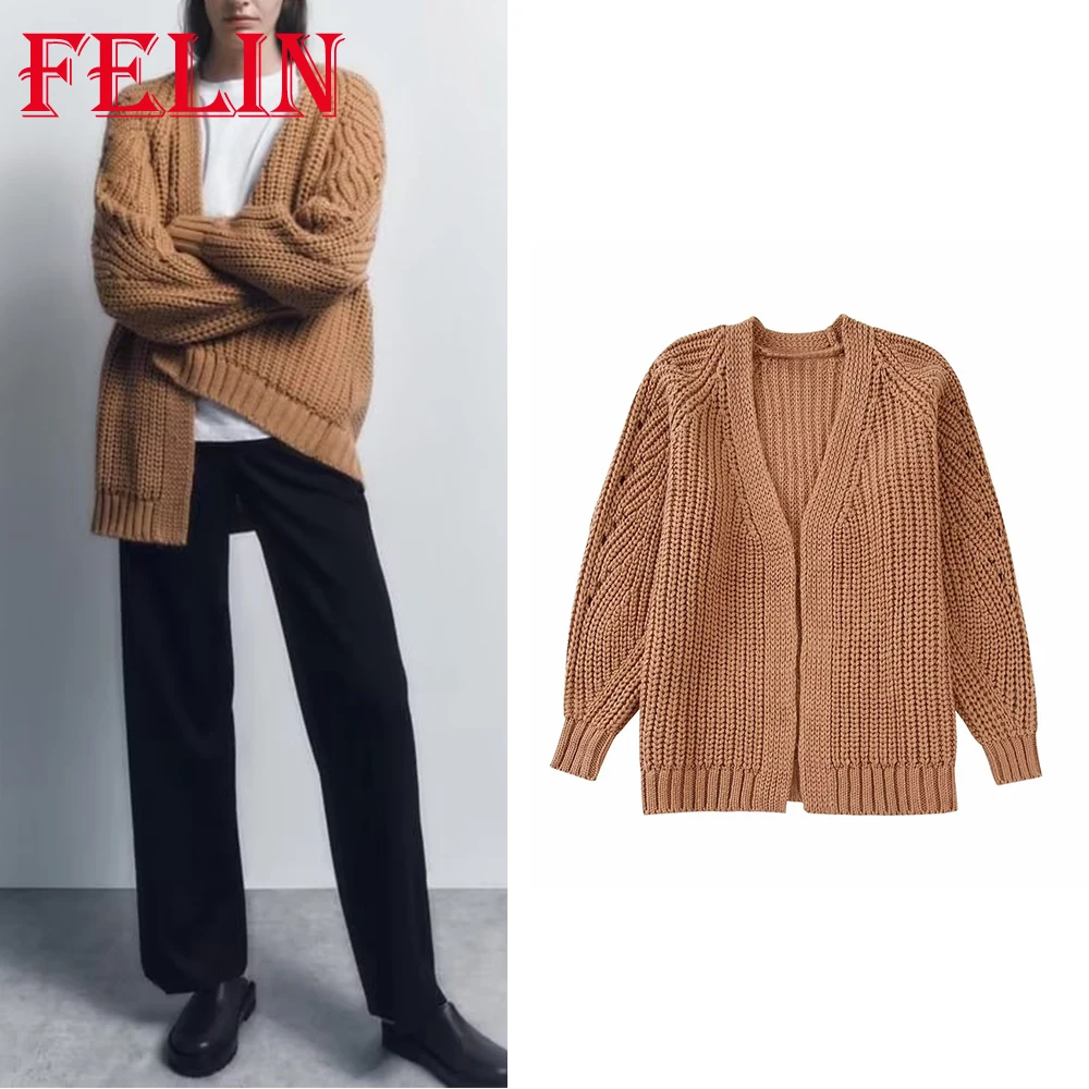 

TRAF Autumn 2022 Vintage Oversized Women Solid Cardigans Loose V Neck Long Sweaters Fashion Long Sleeve Winter Knit Outwears