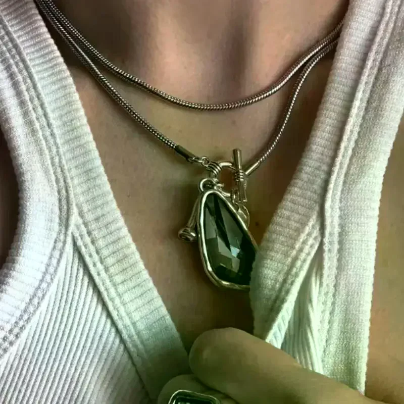 New Long Necklace Female Winter Sweater Chain Irregular Crystal Pendant Charms Choker Necklace For Women Elegant Gifts