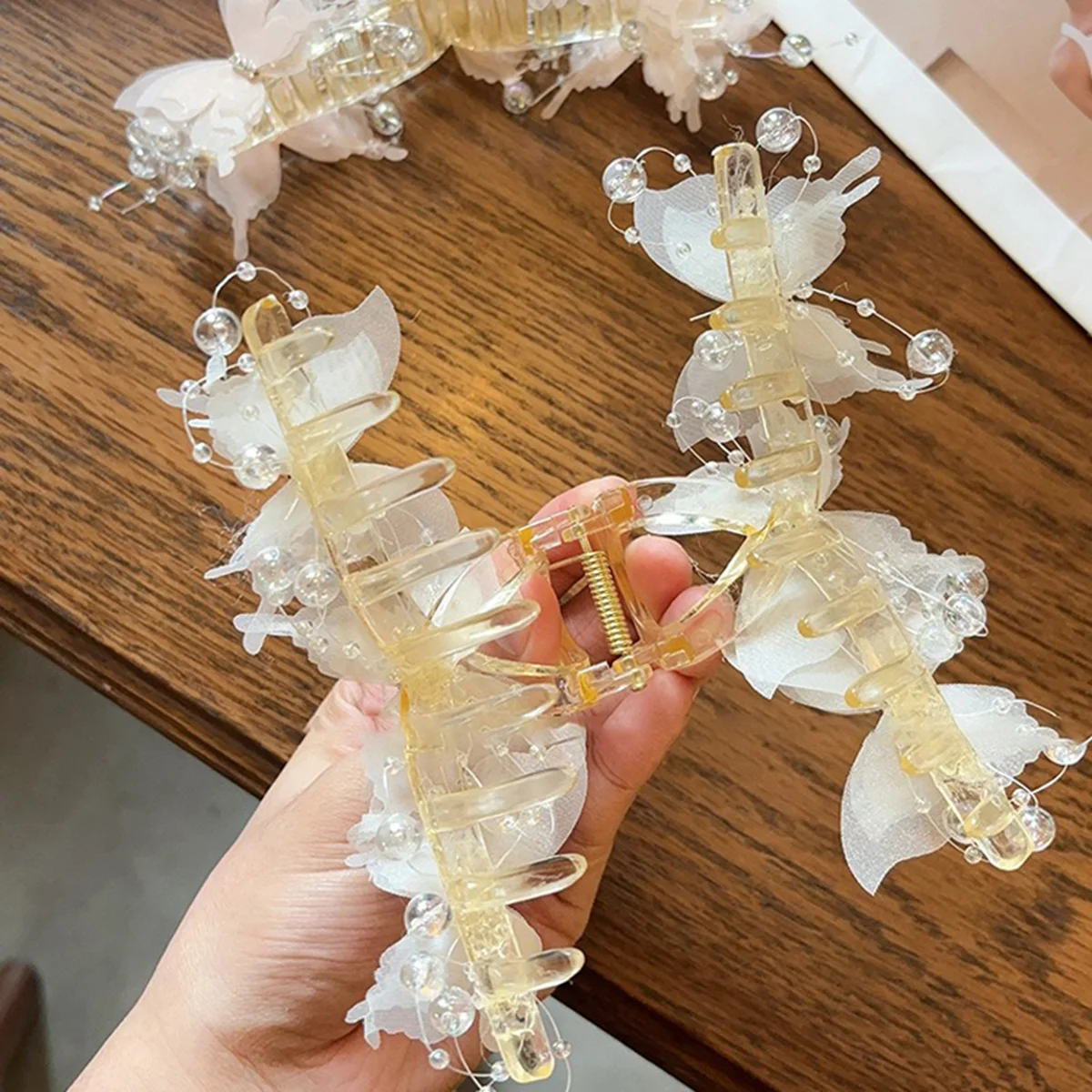 Supermärchenhafte Schmetterlings-Haarspange, große Haarklammer, Haarspange für den Hinterkopf für Mädchen und Frauen, Haar-Accessoire für halb hochgestecktes Haar – Detail 4