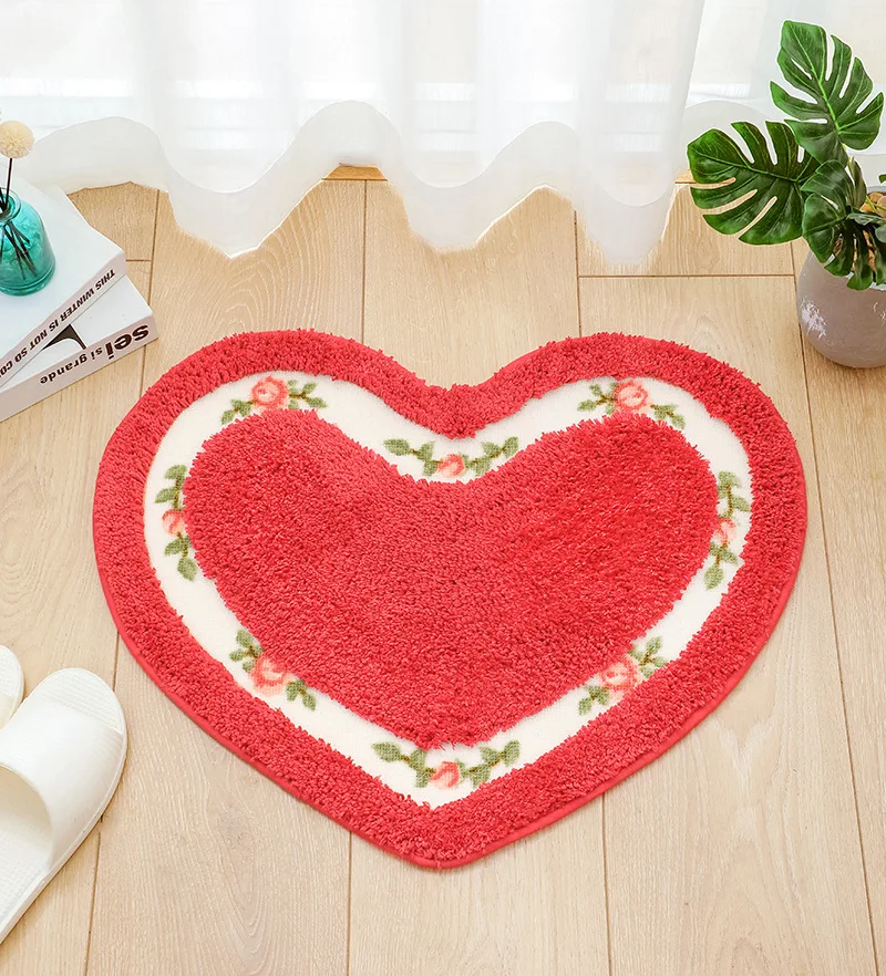 

Lovely heart-shaped small carpet, love floor mat Rug