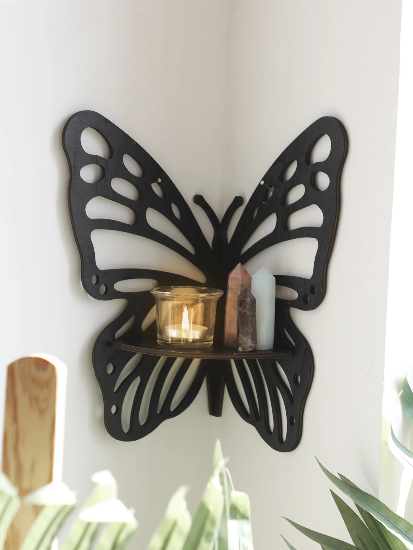 Butterfly Crystal Display Shelf Wooden Stand Corner Decoration Boho Hanging Wall Jewelry Holder Storage Organizer For Home Decor display stand wood shelf crystal display stand wood pedestal stand wooden wall shelves wooden display stand