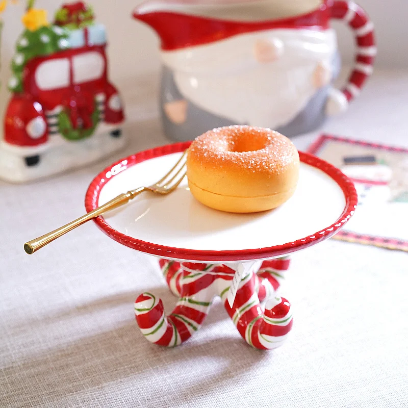Christmas Cartoon Candy Underglaze Color Painted Ceramic High Foot Inventory Heart Plate Dessert Plate