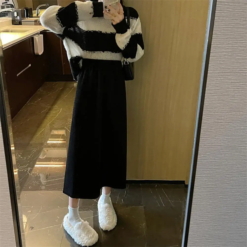 

Pleated Skirt Thick Warm Solid Color A-line Midi Skirt for Women with Elastic High Waist Loose Split for Fall Winter Commuting