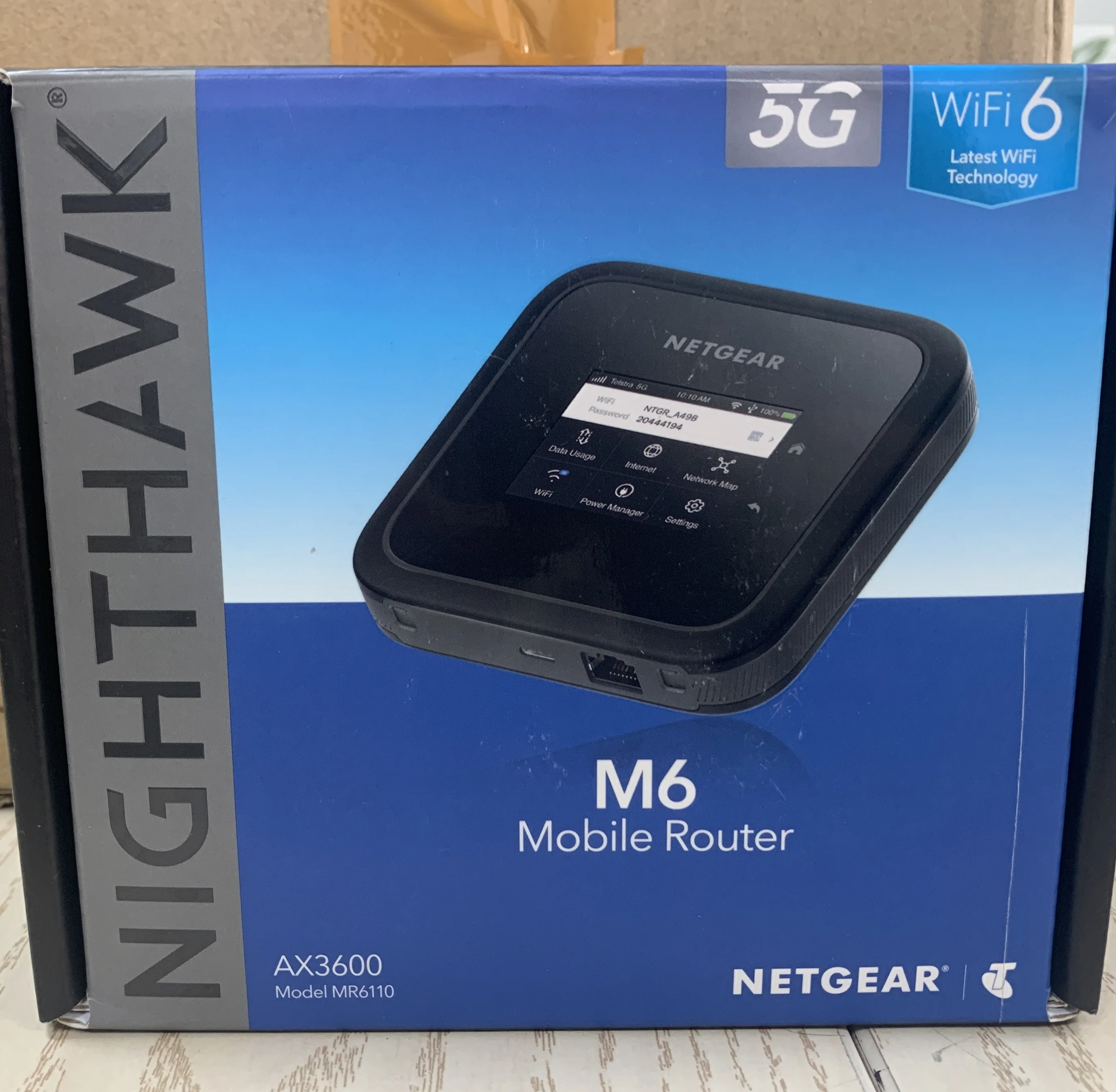 ZEARTS NETGEAR  MR6110 5G WiFi 6 Mobile Hotspot Router With 5G Sub-6 bands（99%new with box Australia version）