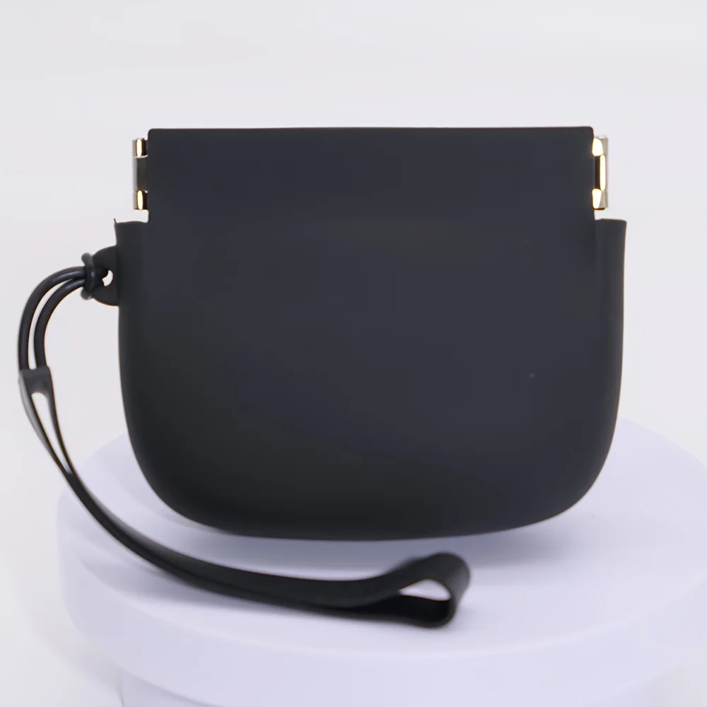 1 Silicone Dog Treat Pouch, Portable Pet Snack Bag - Easy to Clean & Waterproof for Outdoor Training, Pet Walking Essentials