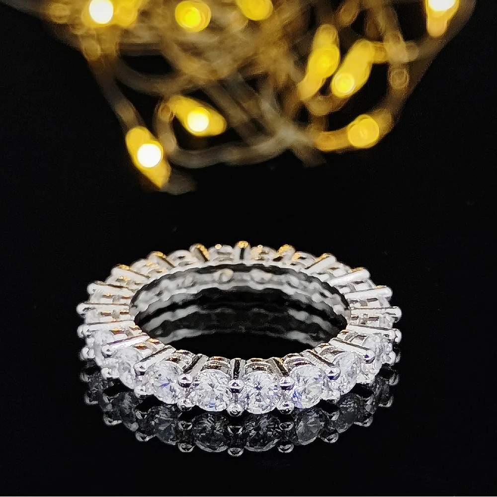 Elegant Vintage Gold & Silver Eternity Wedding Band for Women & Men - Perfect Gift