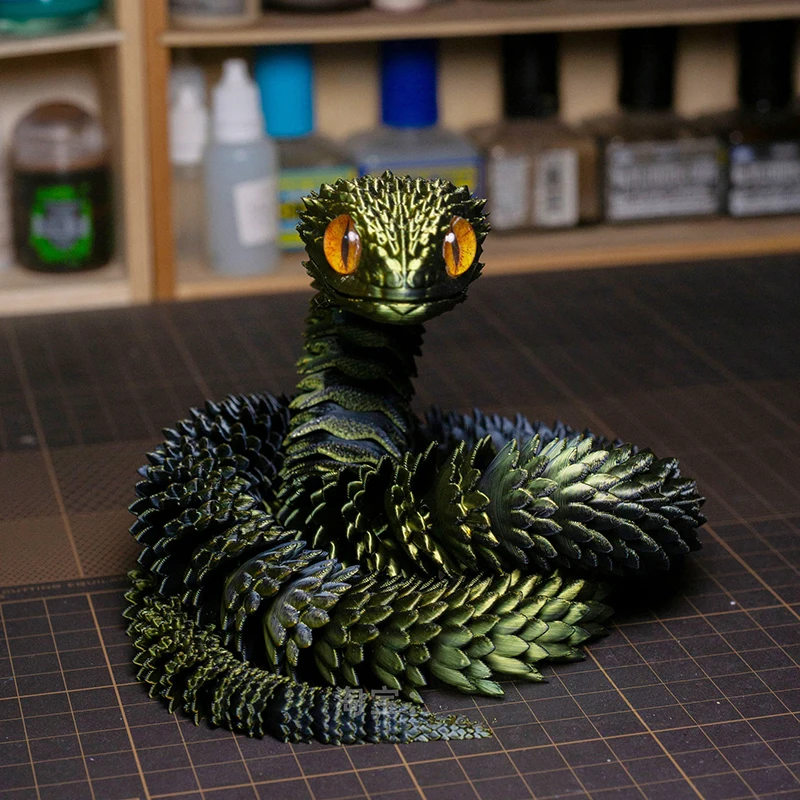 thumbnail image 1 of Serpiente impresa en 3D, serpiente articulada giratoria, movilidad conjunta, modelo de simulación de Animal, adorno de escritorio para oficina, decoración del hogar, regalo para niños, 1 of 5