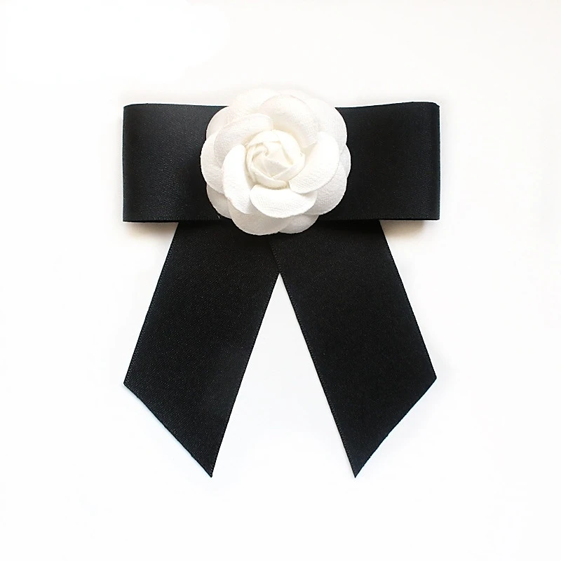 Korean Version Fabric Camellia Flower Brooches British Retro Butterfly Bow Tie for Women\'s Shirt Collar Pins Accessories