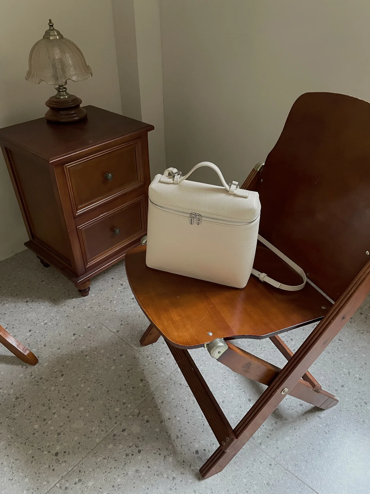 Withered 2024 New French Medieval Style Cowhide Top Layer Cowhide College Style Casual Backpack Vinatge Backpack Women