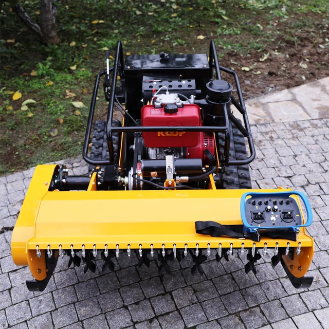 Customized All-Terrain Pulverizer Lawn Mower Self-Propelled Remote Control Intelligent Automatic Crawler Farm Engine For Grass 3