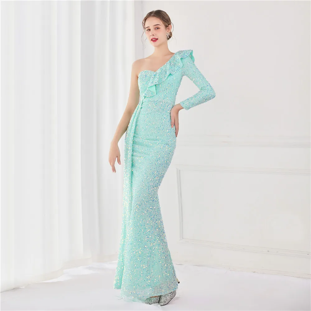 Рисунок 6 - Блестящие вечерние платья русалки