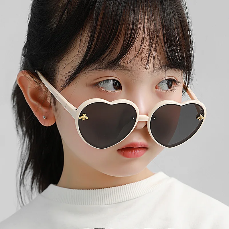 Fashion Heart-Shape Sunglasses Boys Cartoon Sun Glasses Outdoor Sun Protection Children Plastic Frame Eyewear