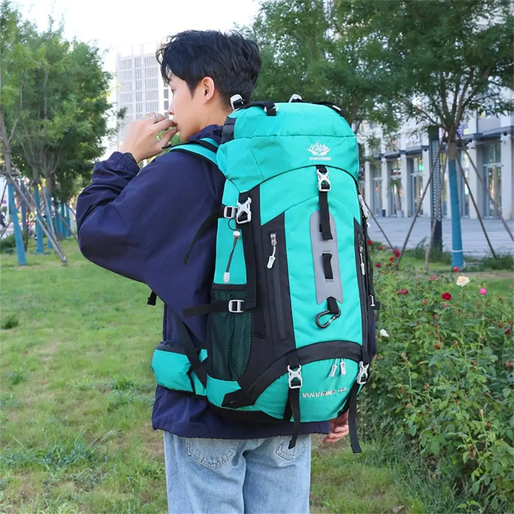 Waterproof Backpacking Mountaineering Backpack 60L Hiking Backpack Large Capacity Camping Backpack Camping Storage Bag