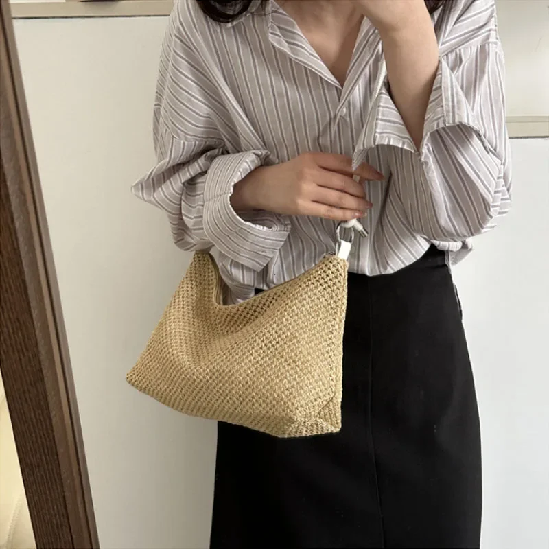 Handmade Braid Straw Bag Large Capacity Summer Beach Shoulder Bag Women Girls Fashion Handbag Rattan Woven Tote Bag for Ladies