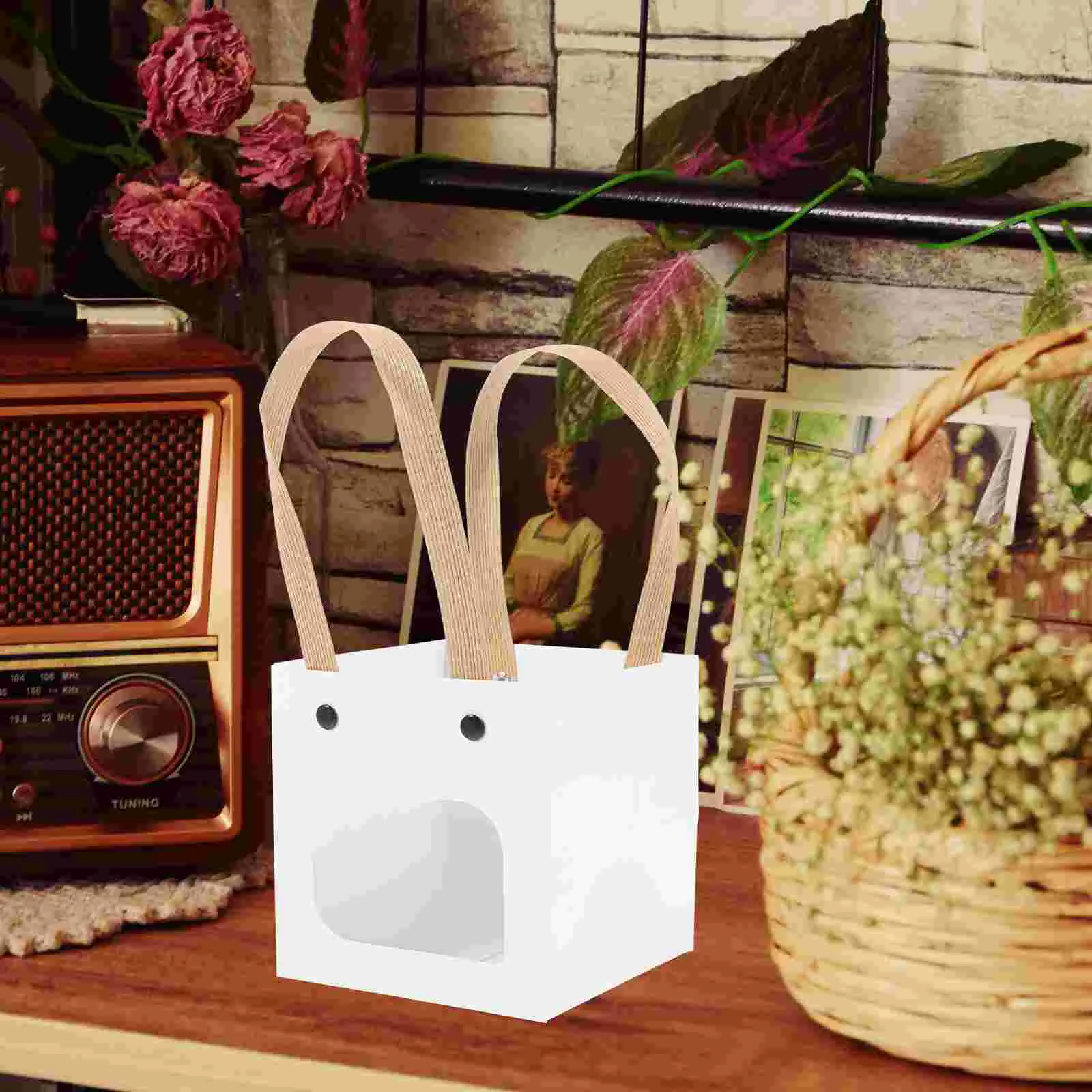 

12 Pcs Gift Bag Small Goodie Bags Birthday Party Favor Container Storage Paper Packing