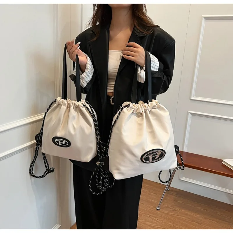 Popular Shoulder Bag High-end Feeling Crossbody Oxford Cloth Shoulder Bag Backpack Niche Unique Small Drawstring Bucket Bag