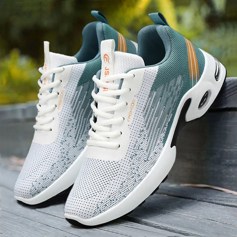 new model campus shoes price