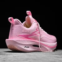 Chaussures de sport pour hommes, baskets de marathon respirantes et confortables, baskets athlétiques tendance pour femmes, baskets d'extérieur 4