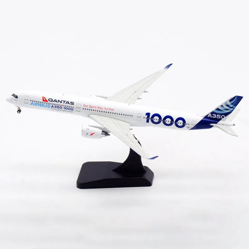 

Qantas A350-1000 Civil Aviation Airliner Alloy & Plastic Model 1:400 Scale Diecast Toy Gift Collection Simulation Display