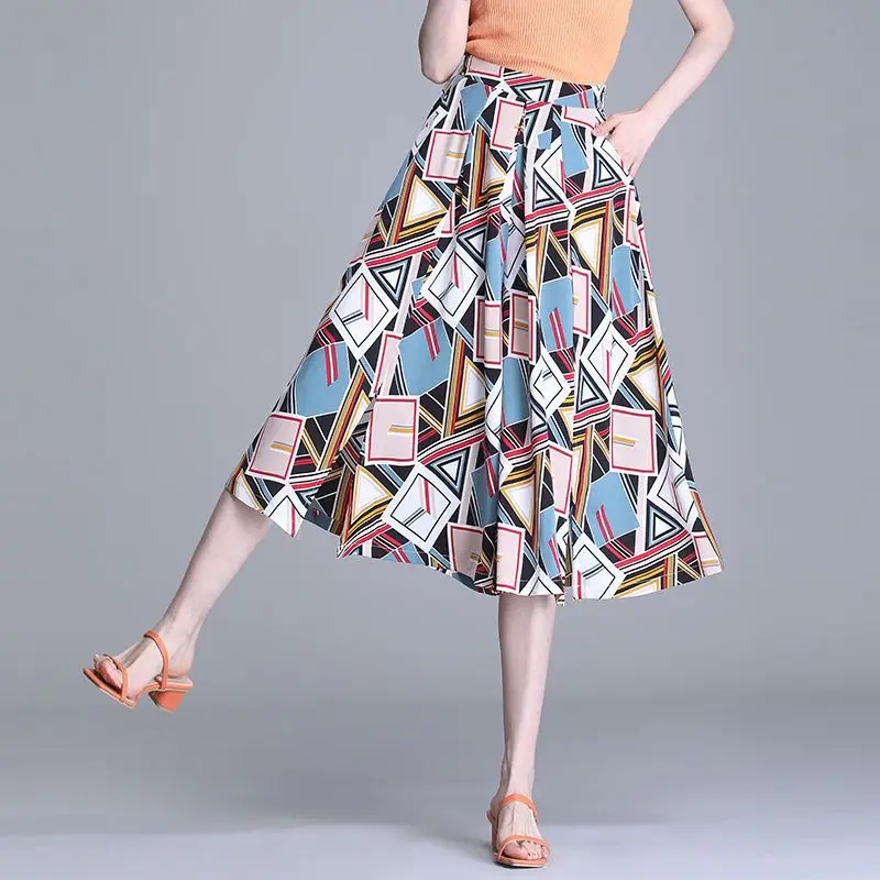 2024 New Summer Fashion Elegant Temperament Commuting Style High Waisted Slimming Print Loose Oversize Five Point Wide Leg Pants