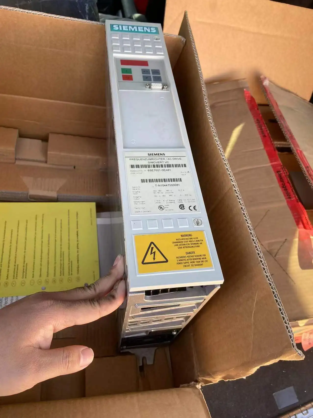 

6SE7021-0EA61 New inverter