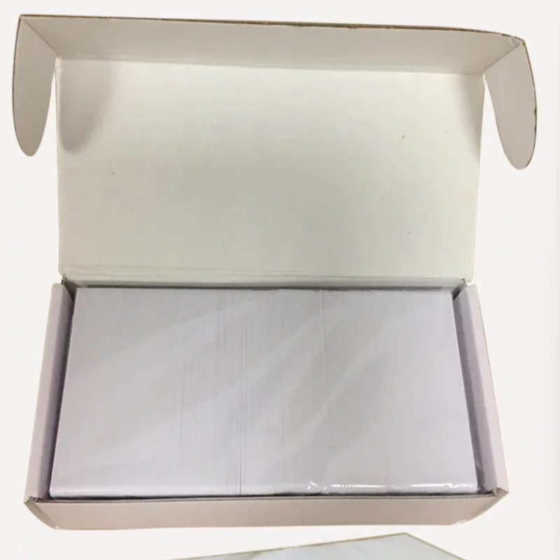 빈 표준 크기 잉크젯 인쇄용 흰색 ID 카드 PVC 230개/가방 Epson R230 R290 R330 T50으로 인쇄됨
