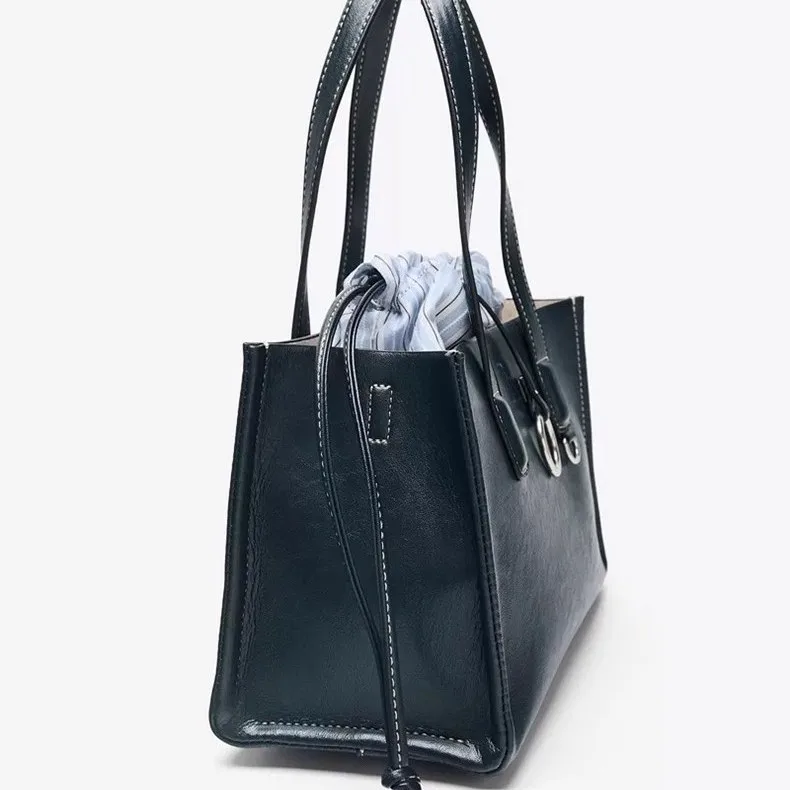 2025 New niche retro color-blocking hand-held bag stylish crossbody canvas PU small square single-shoulder  Tote Bag