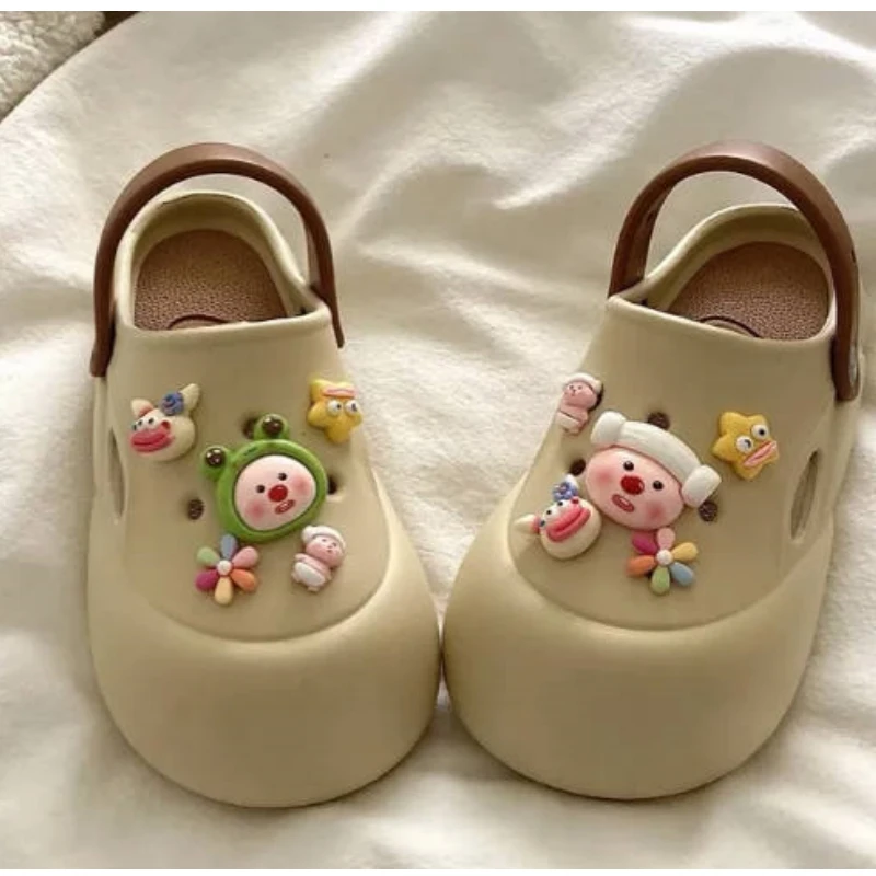 Women Cartoon Clogs Shoes 2024 Summer Anti Slip Thick Soles Slipper Young Girl Toe-Closed Indoor Soft Slipper A0134