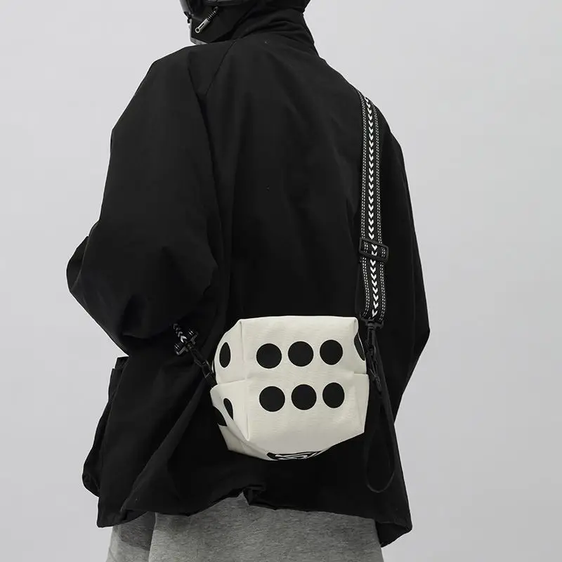 

Personalized Square Bag Trendy Men's Crossbody Bag 2024 New Fashion Street Shoulder Bag Women's Zero Wallet Ins Handbag
