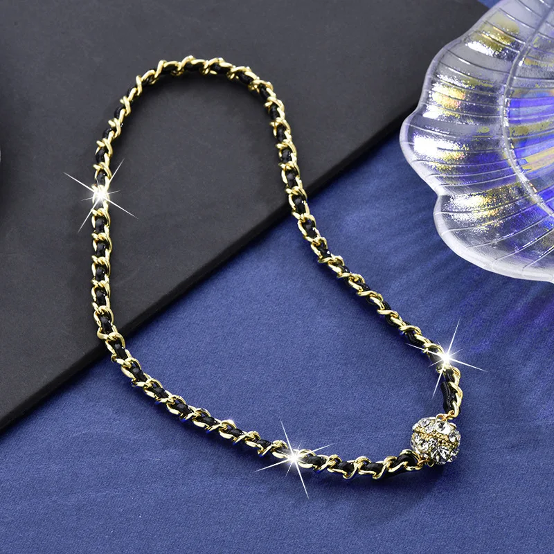 ★PEARLY MORE★ Magnet Chain Drop Surgical Necklace AC7350OX-apm-monaco-y-drop-