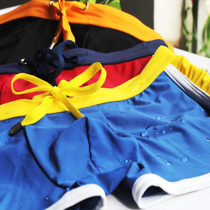 Рисунок 4 - Мужские сексуальные купальники