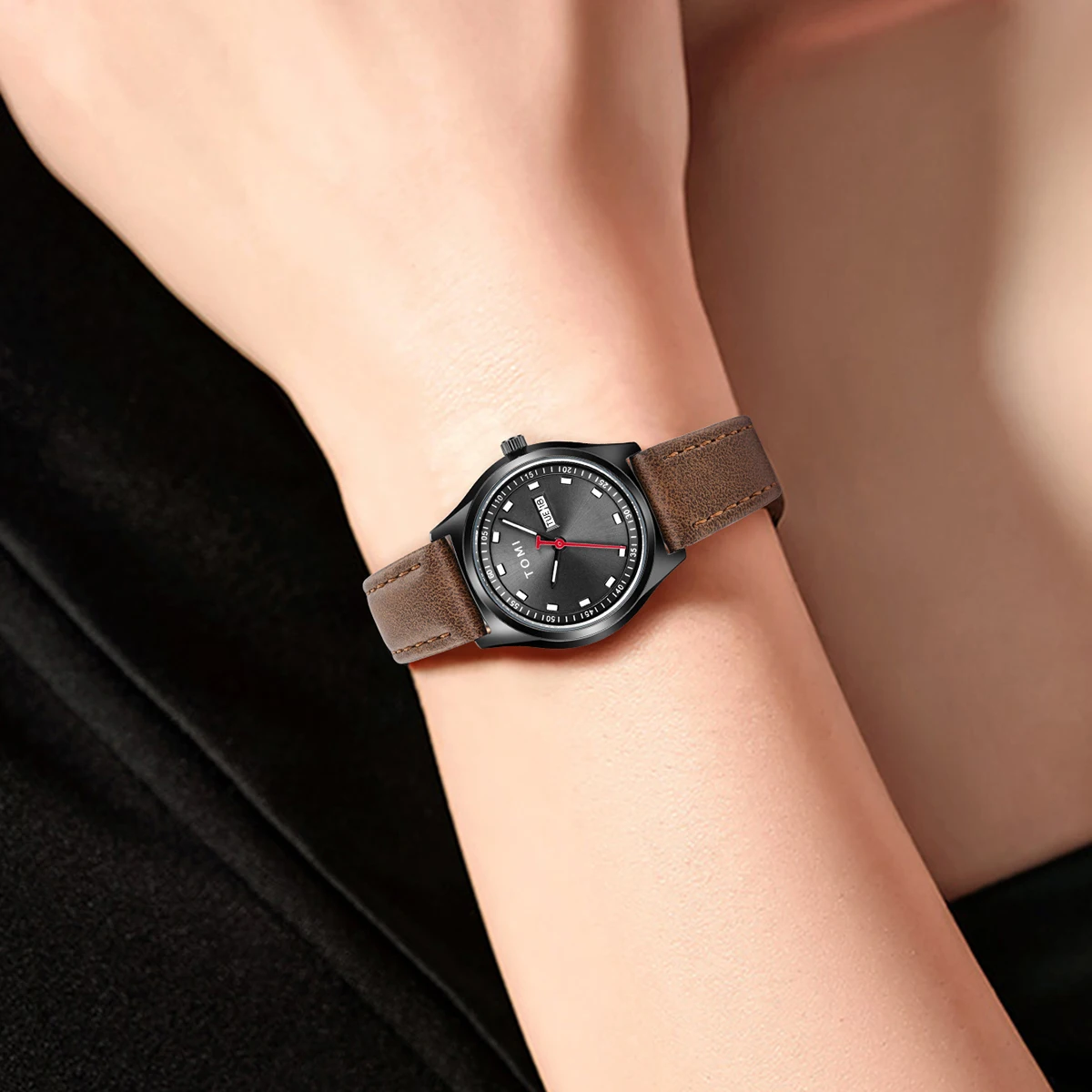 TOMI Luxury Women's Watch Simple and Fashionable Business Women's Quartz Watch Leather Casual Quartz Watch Clock Gift 3