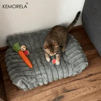 KEMORELA – canapé-lit rayé pour chat, 1 pièce, lit pour animaux de compagnie en Polyester doux, respirant pour toutes les saisons, adapté au couchage des chats de petite à moyenne taille 4