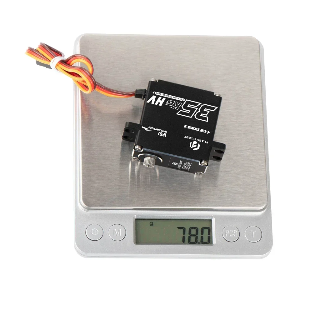 Flashhobby 8.4V M35CHW Waterproof 180 Degree 35kg Large Torque Digital Coreless Motor Servo RC Car Truck Robot Parts thumbnail 4