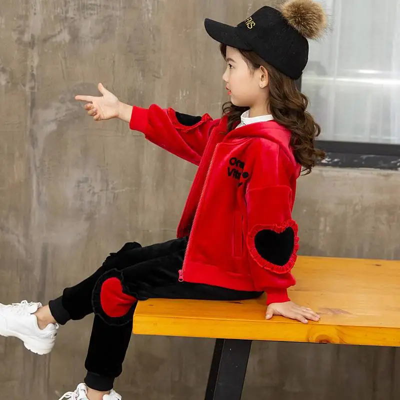 

Autumn and Winter New Girls' Long Sleeve Set, Baby Girls' Gold Velvet Thickened and Warm Two Piece Set, Children's Fashion Set