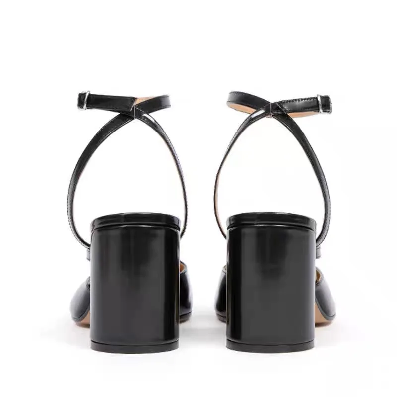 Crossed Ankle Belt Buckle Split toe Sandals - Materials Detail