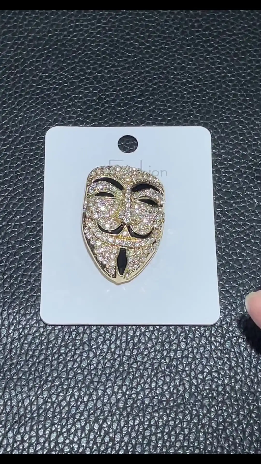 CINDY XIANG Rhinestone Smile Men Face Broszka Kreatywna