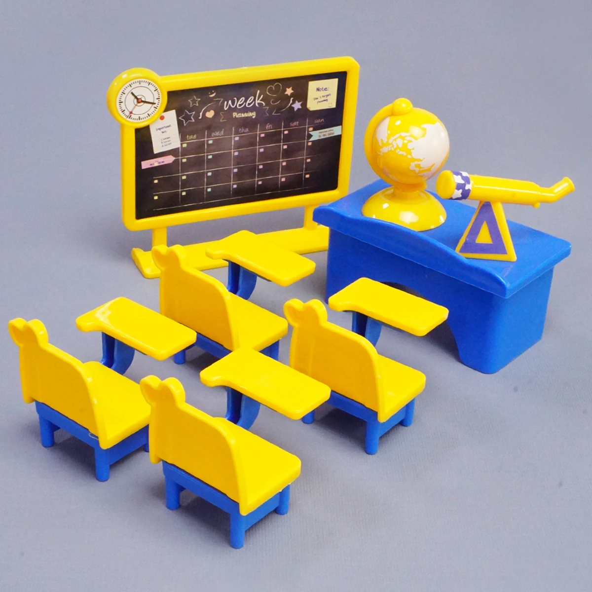 Forest Family 1/12 Podium Children Toys for Girl Blackboard Miniature Tables And Chairs Classroom Games Room Furniture Hobbies 2