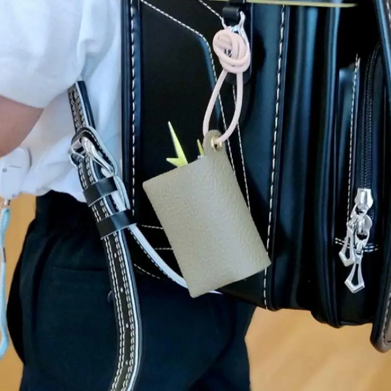 minimalist Pocket tissue box Folding Tissue Storage Bag Portable Waterproof Hanging Napkin Holder Outdoor Camping Hiking Tool