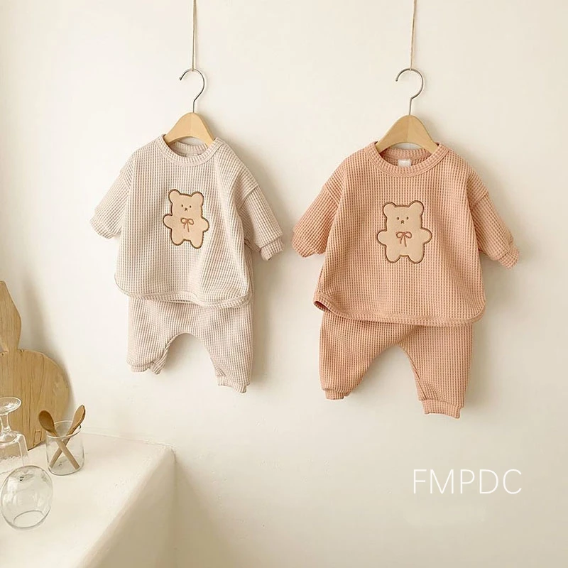 2022 New Children Casual Clothes Set Boys Girls Bear Sweatshirt + Pants 2pcs Suit Solid Color Cotton Kids Baby Outfits baby outfit matching set