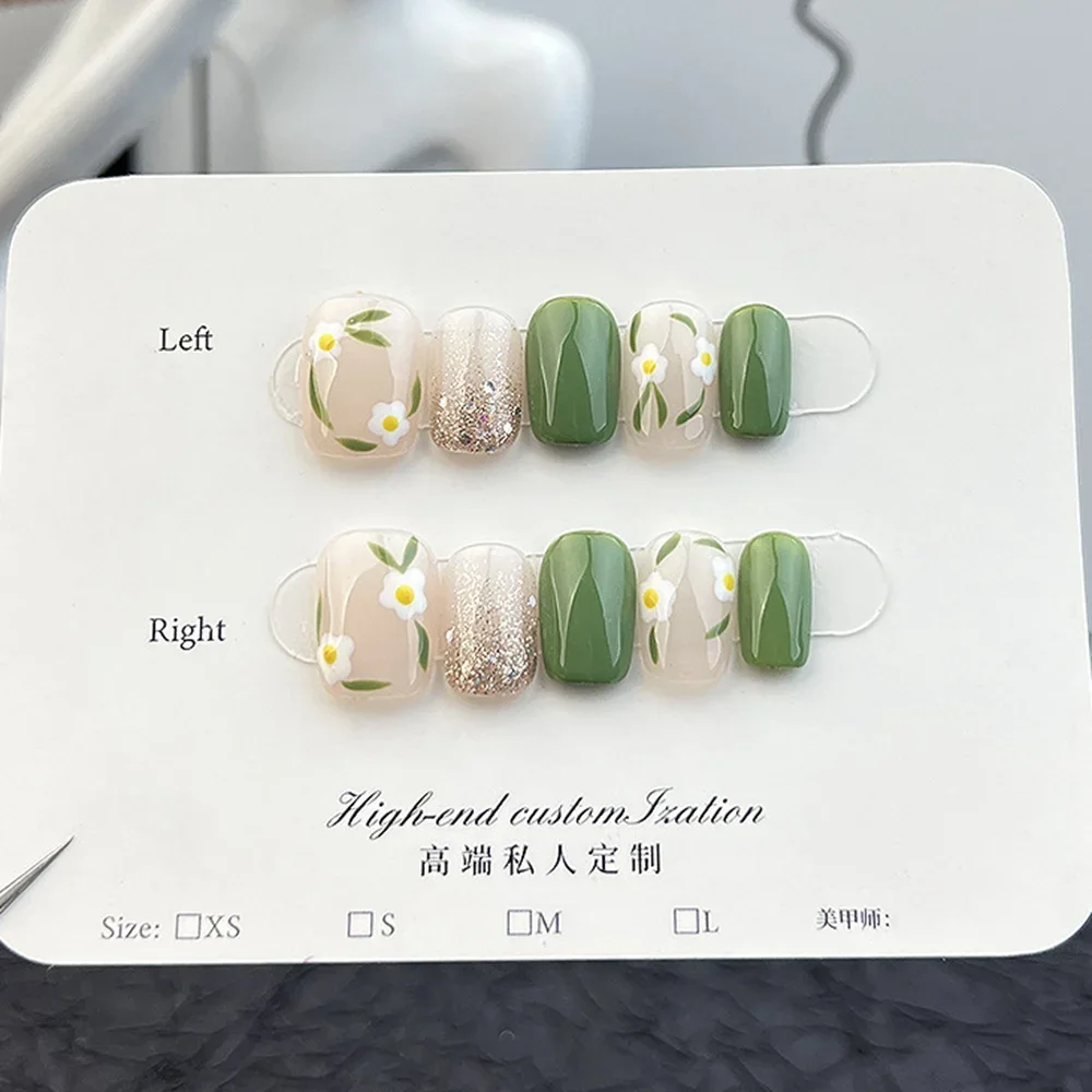 Slide image b3742fd0864c486b9ebf0591ad01fca2